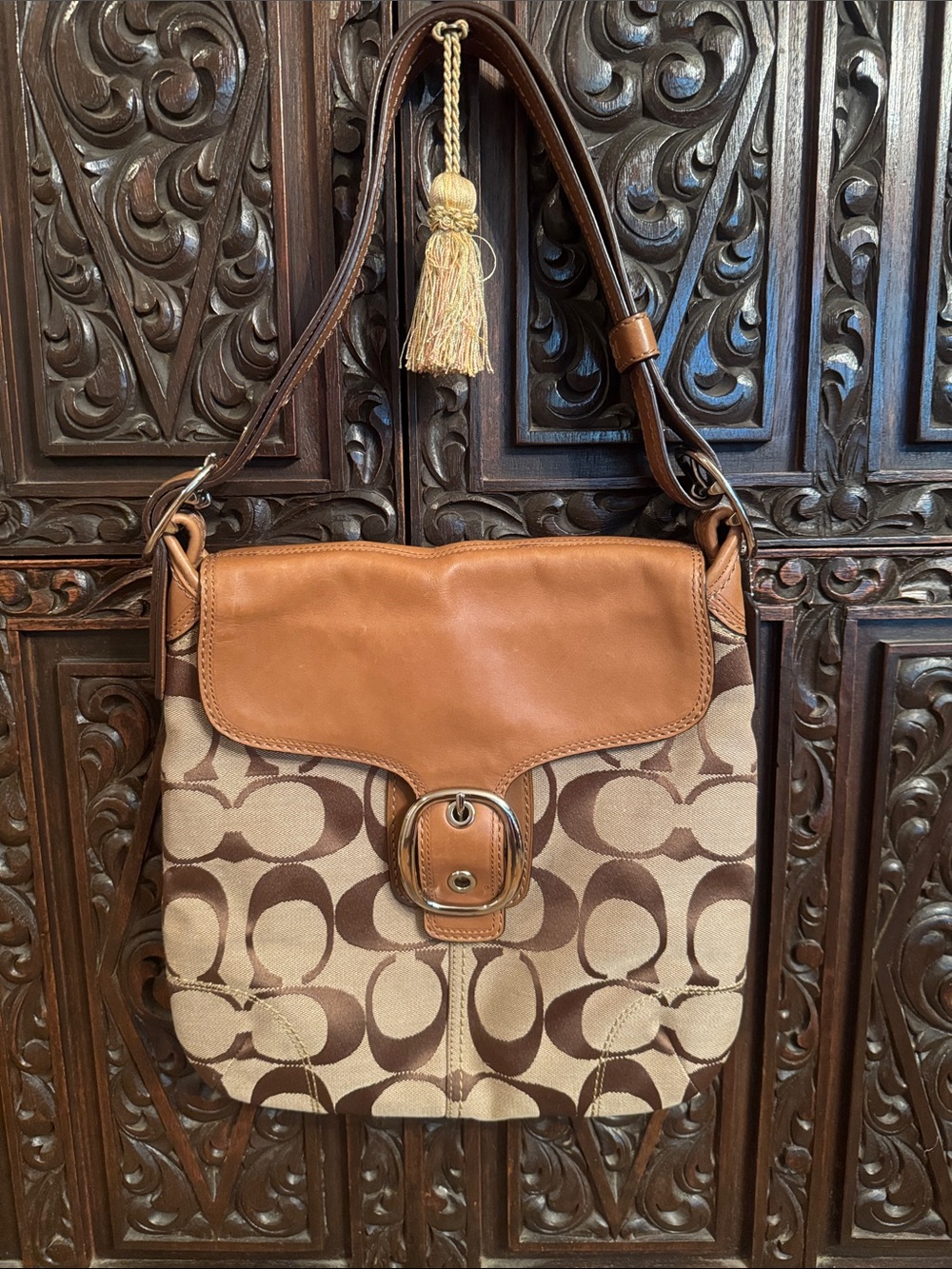 Vintage COACH F13360 Khaki Jacquard Signature C Large Saddle Handbag